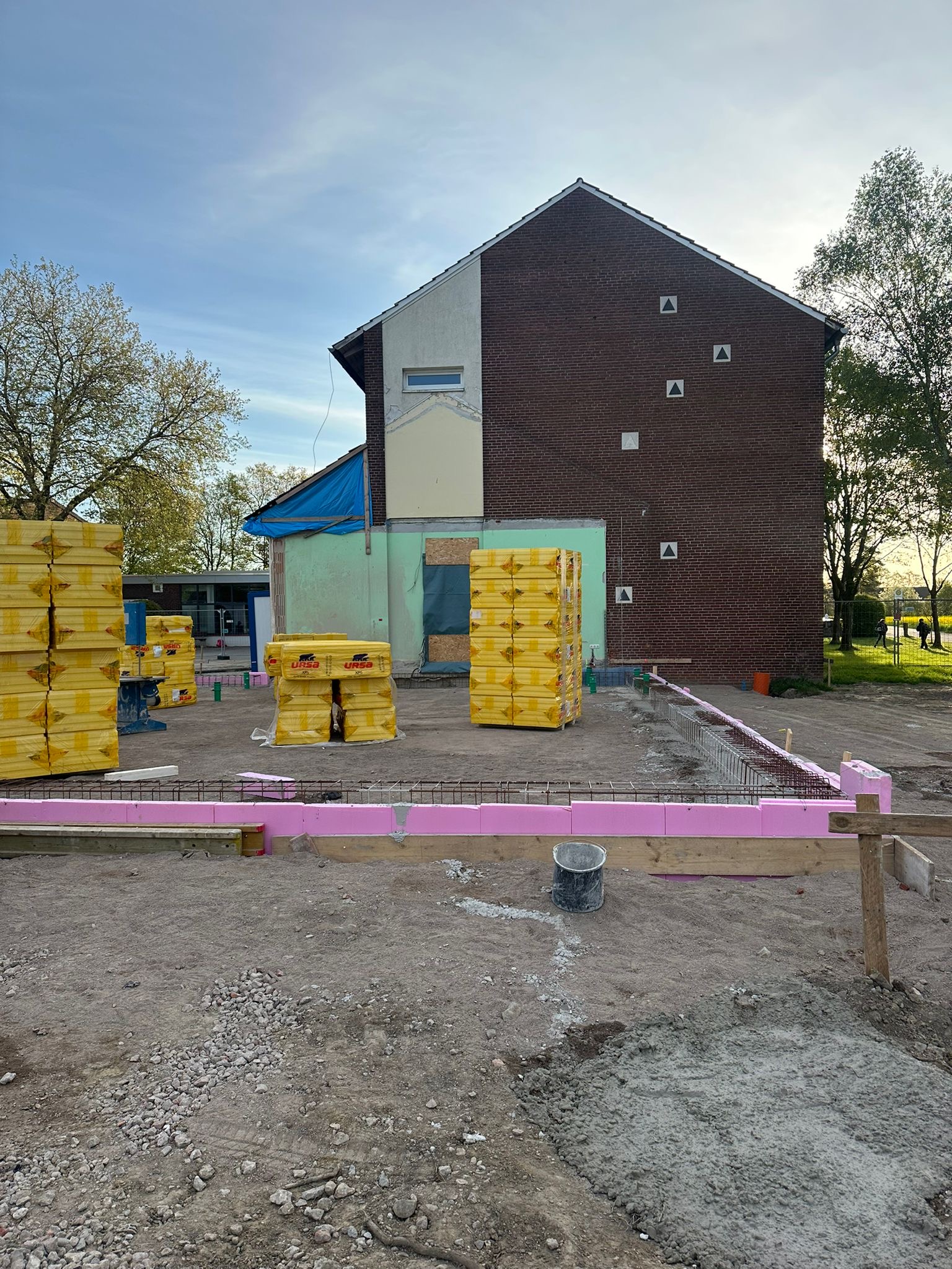 eeb3ffa4 4b44 4127 8b73 8a426dcd20c2